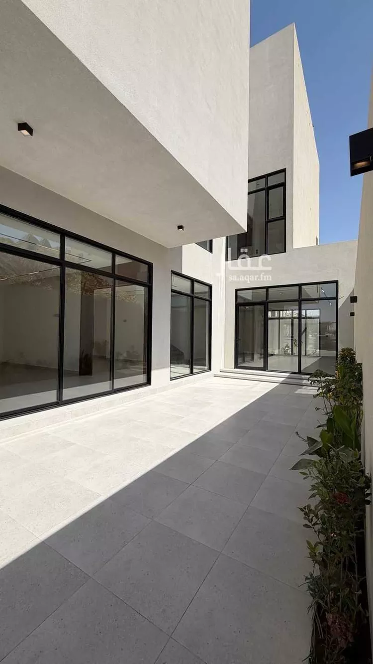 فيلا للبيع في شارع عبدالكافي الشامي, حي النرجس, مدينة الرياض, منطقة الرياض صورة 2