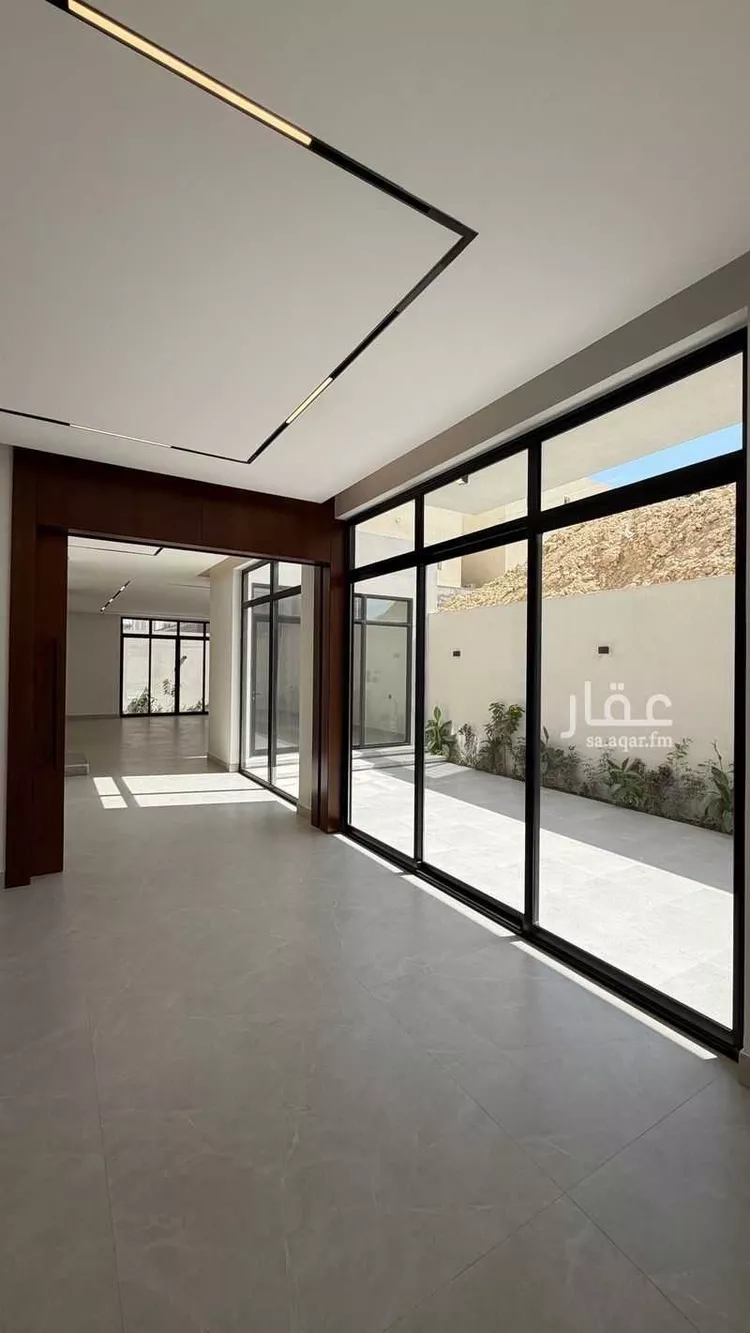 فيلا للبيع في شارع عبدالكافي الشامي, حي النرجس, مدينة الرياض, منطقة الرياض صورة 3