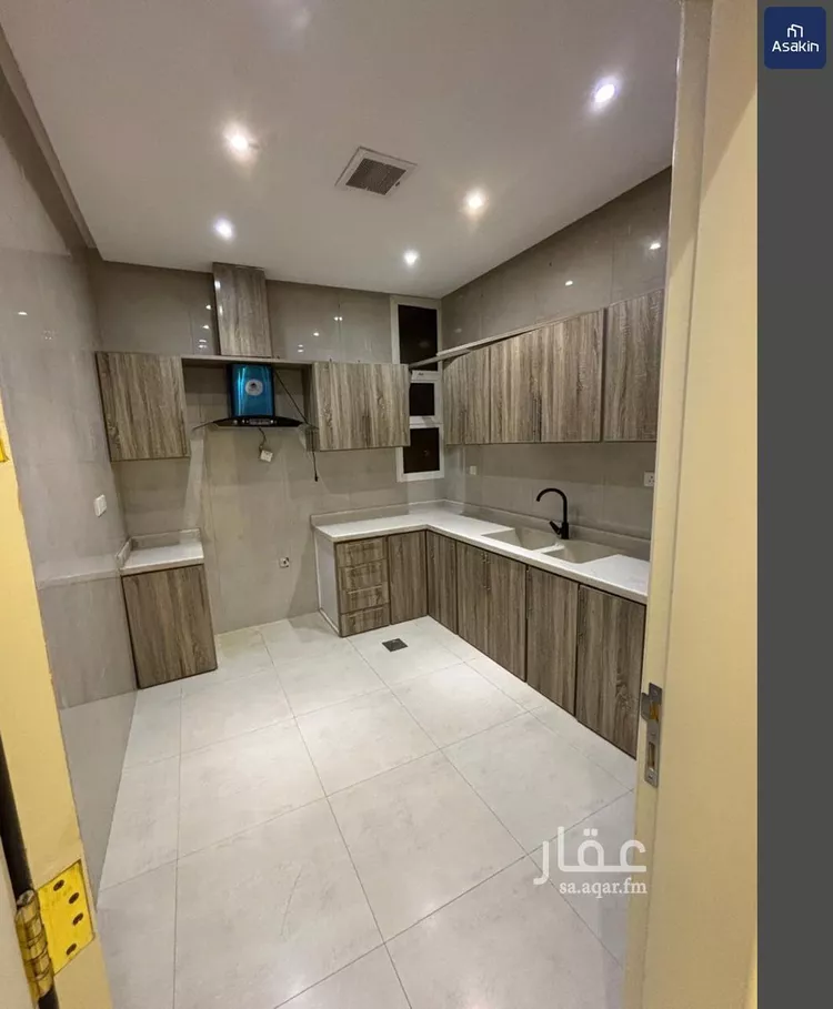 شقة للإيجار في شارع عبدالله بن شهيوين, حي الملقا, مدينة الرياض, منطقة الرياض صورة 3