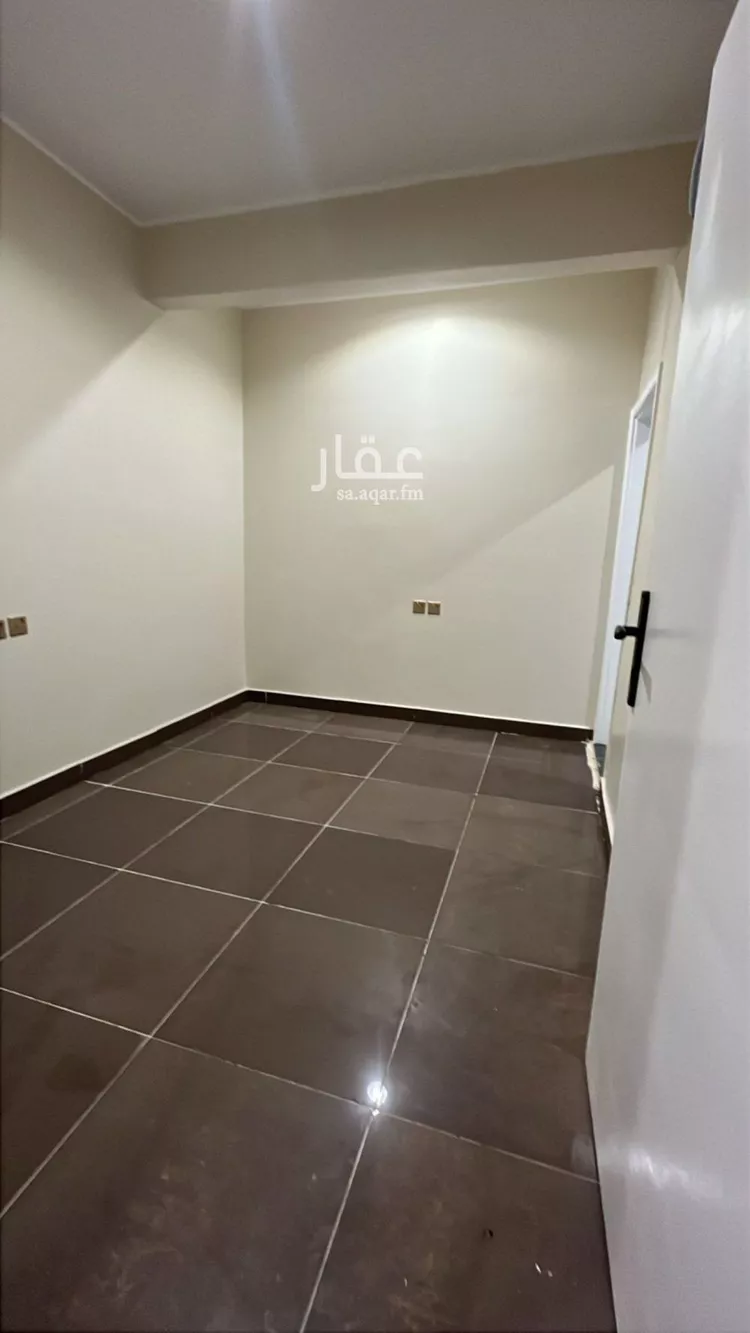 شقة للإيجار في شارع علي بن أبي طالب, حي الملز, مدينة الرياض, منطقة الرياض صورة 2