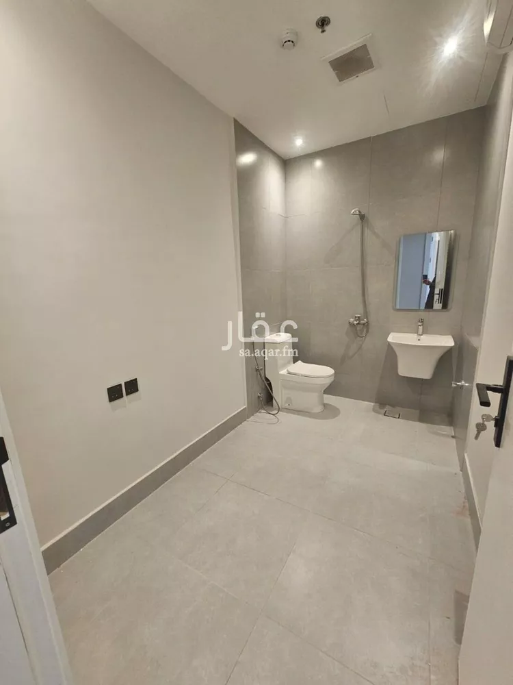 شقة للإيجار في شارع علقمة بن وائل, حي النرجس, مدينة الرياض, منطقة الرياض صورة 4
