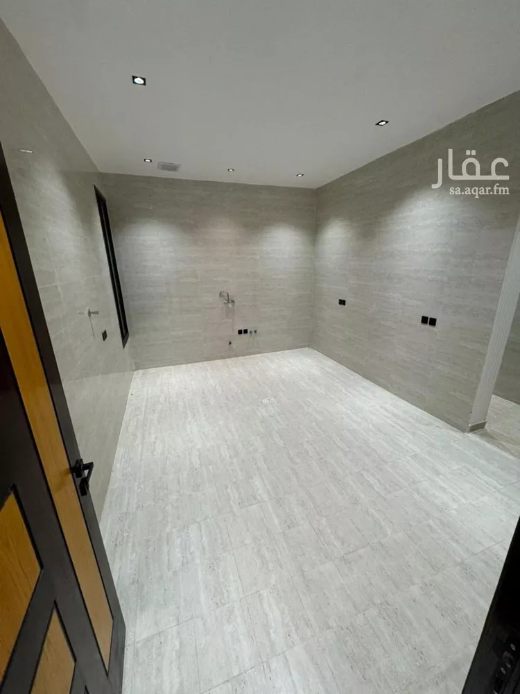 فيلا للبيع في شارع مسلم بن عبيدالله, حي الرمال, مدينة الرياض, منطقة الرياض صورة 5