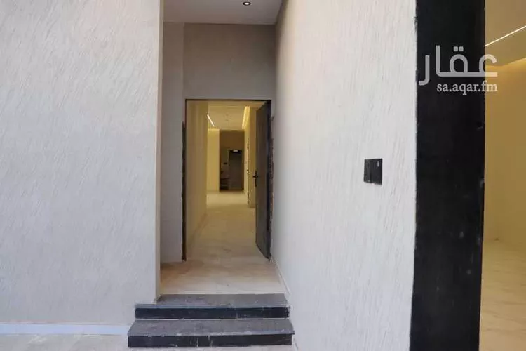 فيلا للبيع في شارع أبين, حي النظيم, مدينة الرياض, منطقة الرياض صورة 4