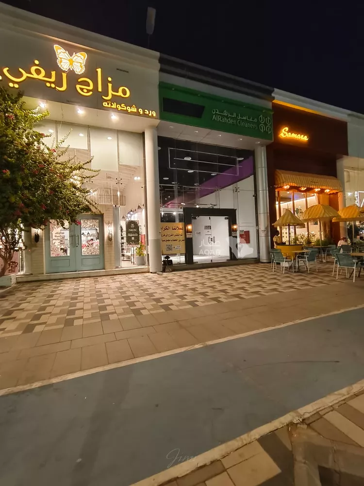 محل للإيجار في شارع ابن جمعة, حي النهضة, مدينة بريدة, منطقة القصيم 5