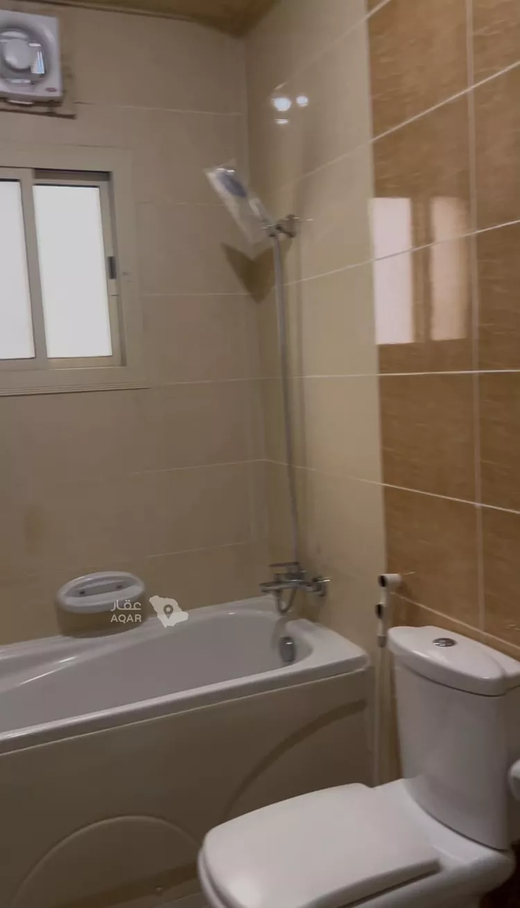 Building for Rent in Jeddah As Salamah