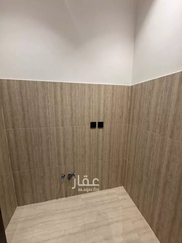 دور للبيع في شارع علي بن الخصيب, حي العارض, مدينة الرياض, منطقة الرياض صورة 3