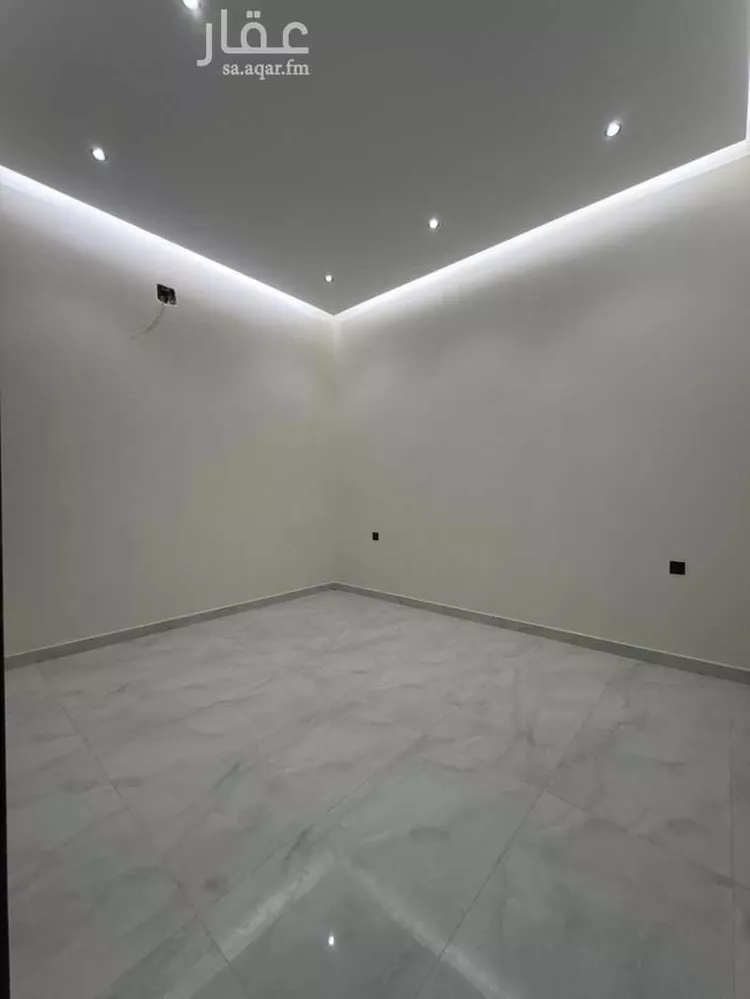 Floor for Sale in Riyadh Ash Sharq 12