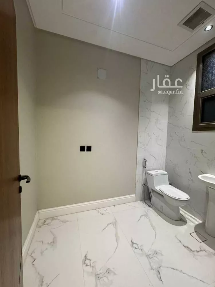 دور للبيع في شارع ابن العمير, حي النرجس, مدينة الرياض, منطقة الرياض 12