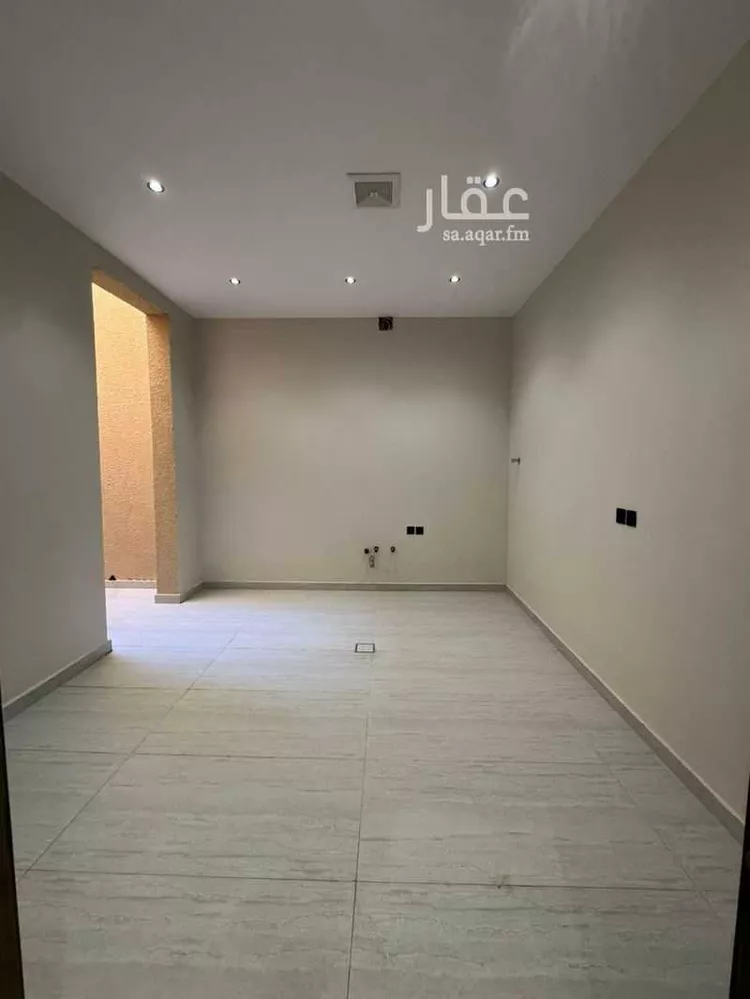 دور للبيع في شارع الزين العراقي, حي البيان, مدينة الرياض, منطقة الرياض 6