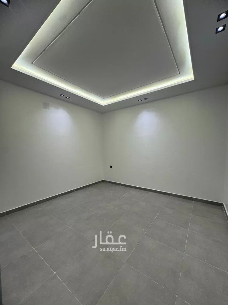 دور للبيع في شارع الأمير عبدالله بن سعود بن عبدالله صنيت, حي بدر, مدينة الرياض, منطقة الرياض صورة 2