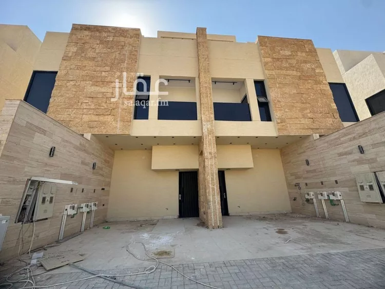 دور للبيع في شارع مافيه اسم , حي الجنادرية, مدينة الرياض, منطقة الرياض صورة 2