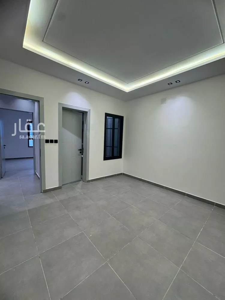 دور للبيع في شارع الأمير عبدالله بن سعود بن عبدالله صنيت, حي بدر, مدينة الرياض, منطقة الرياض