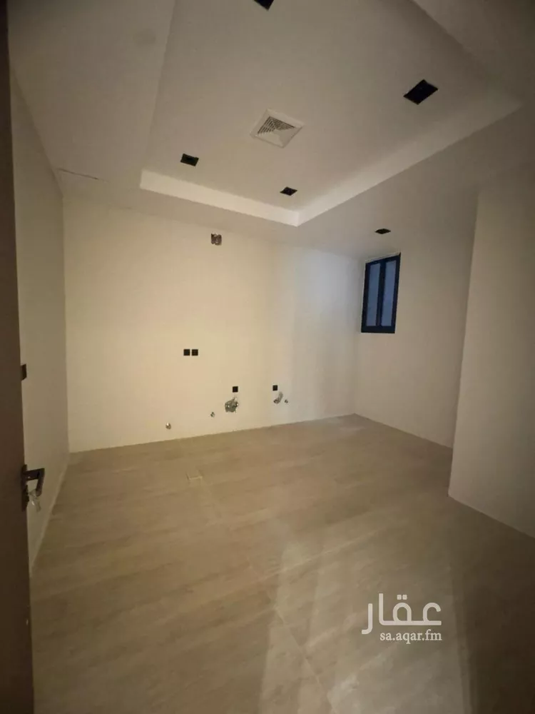 دور للبيع في شارع مافيه اسم , حي الجنادرية, مدينة الرياض, منطقة الرياض صورة 4