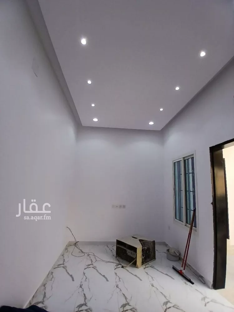 دور للبيع في شارع علي الهاشمي, حي الرمال, مدينة الرياض, منطقة الرياض صورة 4