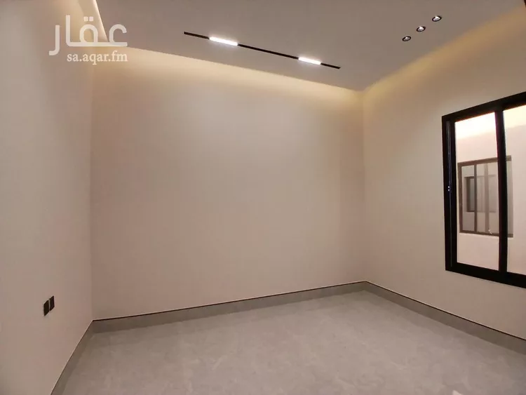 دور للبيع في شارع عبيدالله الفقيه, حي الرمال, مدينة الرياض, منطقة الرياض صورة 3