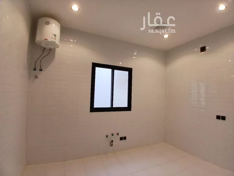 دور للبيع في شارع يحيى بن يحيى القرطبي, حي الرمال, مدينة الرياض, منطقة الرياض صورة 4