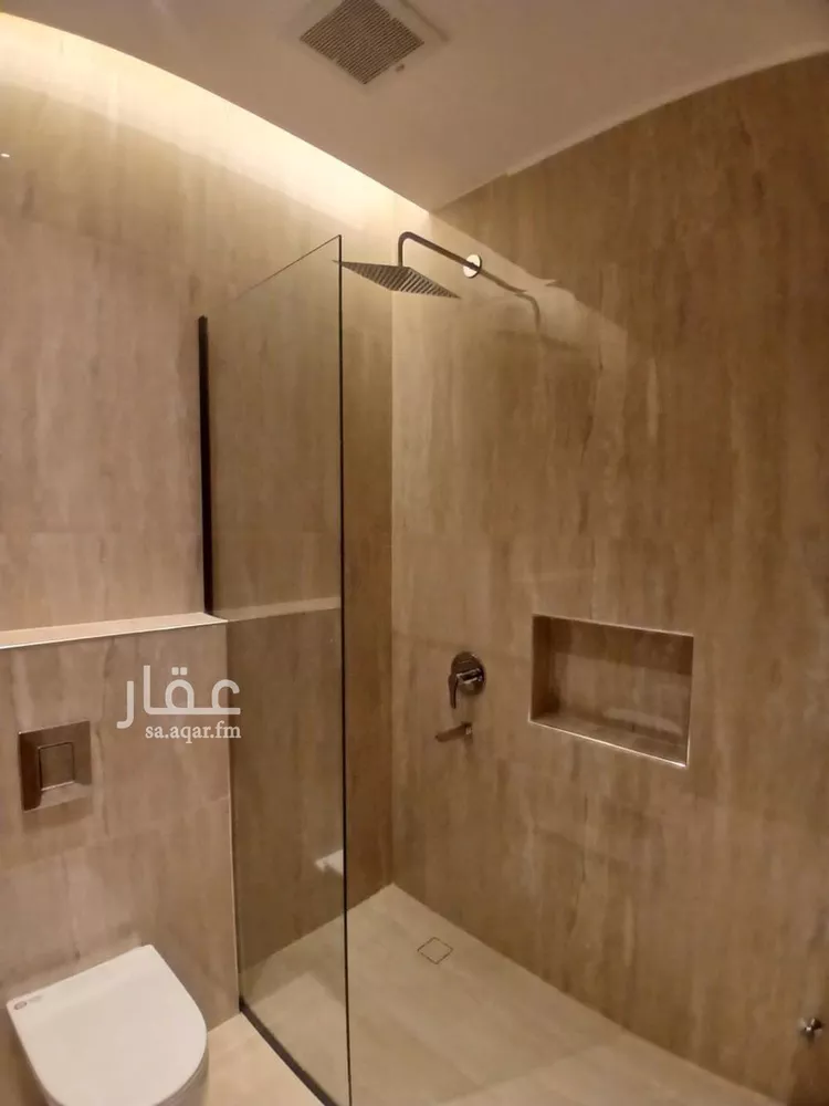 دور للبيع في شارع يوسف بن أبي إسحاق, حي النرجس, مدينة الرياض, منطقة الرياض 8