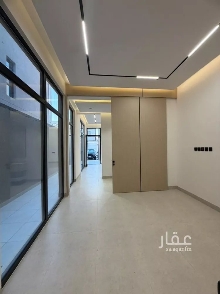 دور للبيع في شارع عبدالله بن أبي الهذيل, حي الرمال, مدينة الرياض, منطقة الرياض 8