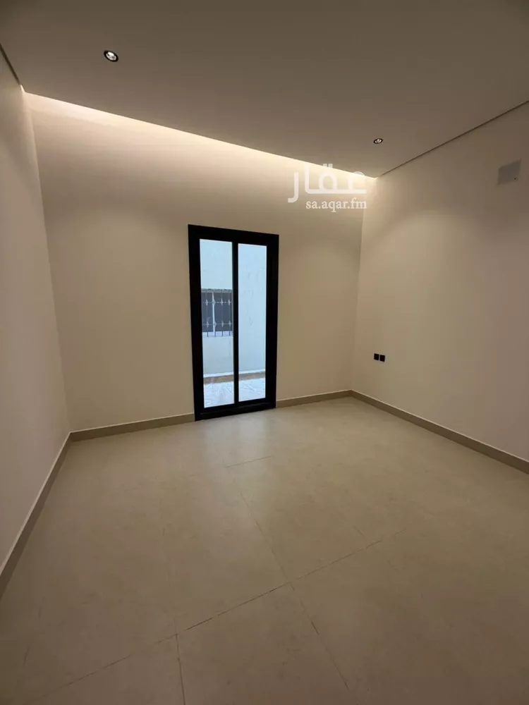 فيلا للبيع في شارع ياسين بسيوني, حي الرمال, مدينة الرياض, منطقة الرياض 18