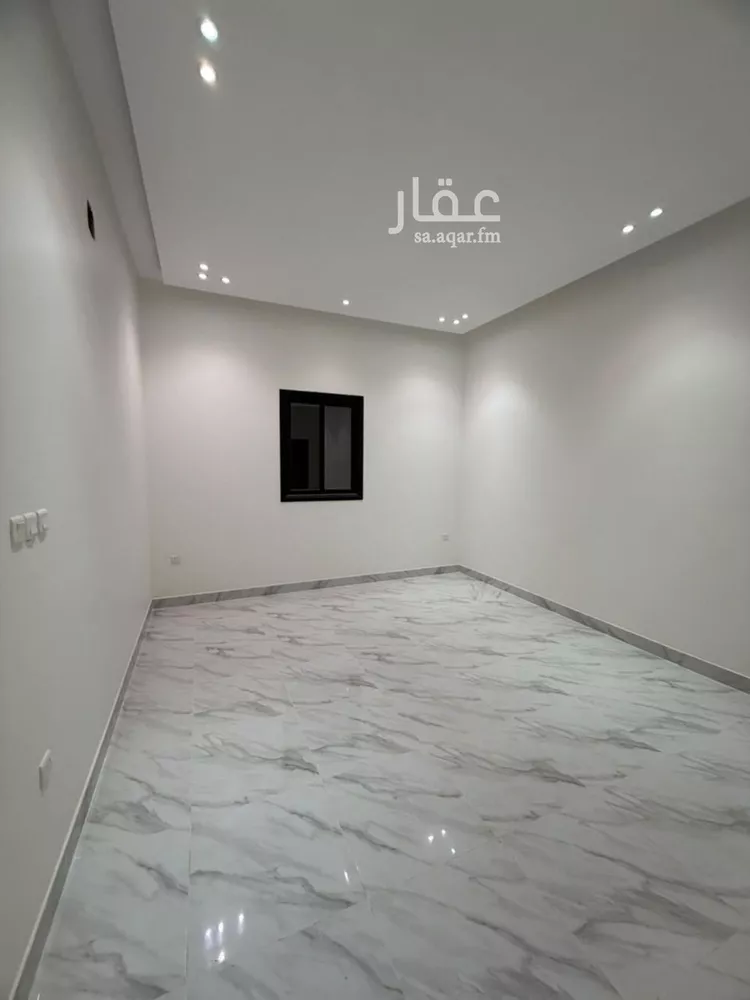 Floor for Sale in Riyadh Al Qadisiyah صورة 2