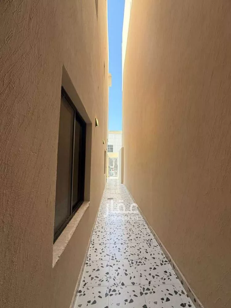 دور للبيع في شارع جبل مرخة, حي القادسية, مدينة الرياض, منطقة الرياض صورة 5