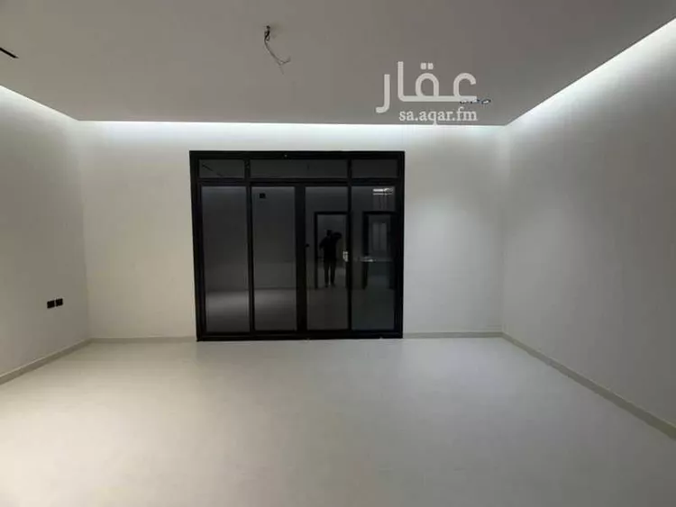 فيلا للبيع في شارع أحمد بن أصبغ, حي الرمال, مدينة الرياض, منطقة الرياض صورة 2