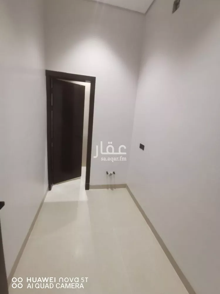 فيلا للبيع في شارع حجاج بن أرطأة, حي الرمال, مدينة الرياض, منطقة الرياض صورة 4