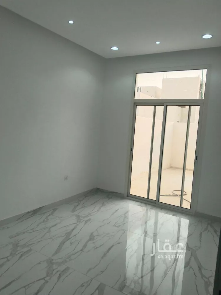شقة للبيع في شارع عبدالمنعم الواعظ, حي الرمال, مدينة الرياض, منطقة الرياض