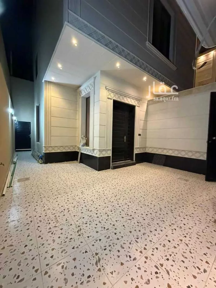 دور للبيع في شارع معقل بن عامر, حي الرمال, مدينة الرياض, منطقة الرياض صورة 5