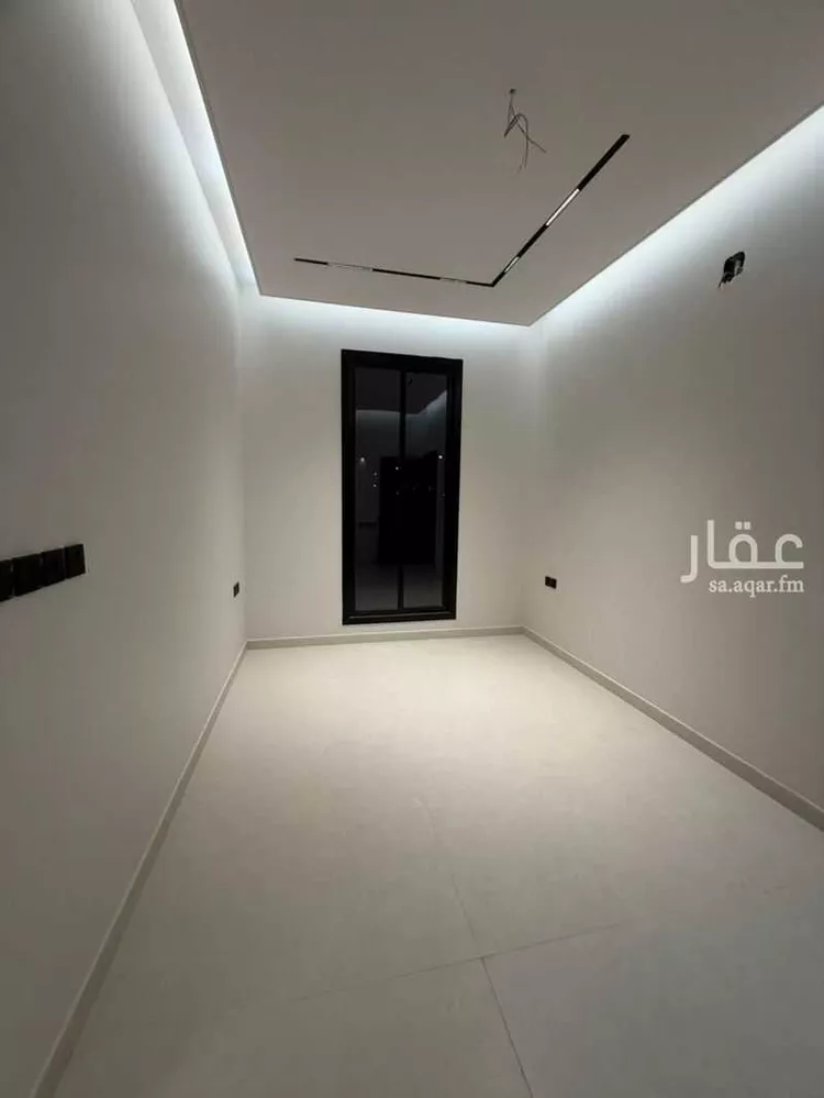 فيلا للبيع في شارع أحمد بن أصبغ, حي الرمال, مدينة الرياض, منطقة الرياض صورة 3