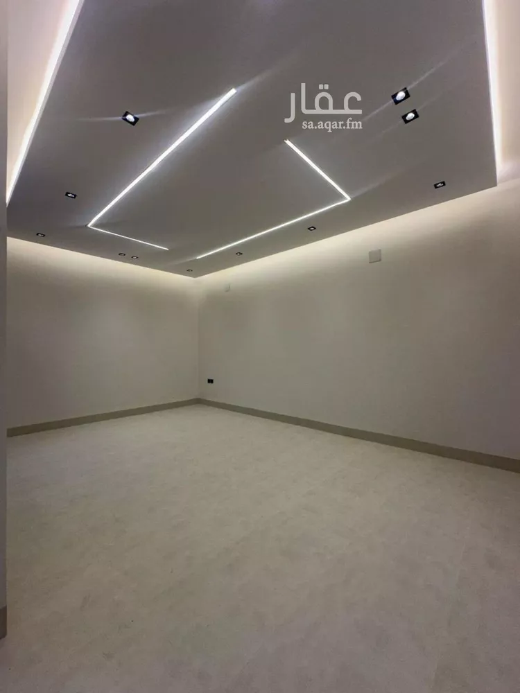 فيلا للبيع في شارع جولاء, حي الجنادرية, مدينة الرياض, منطقة الرياض 10