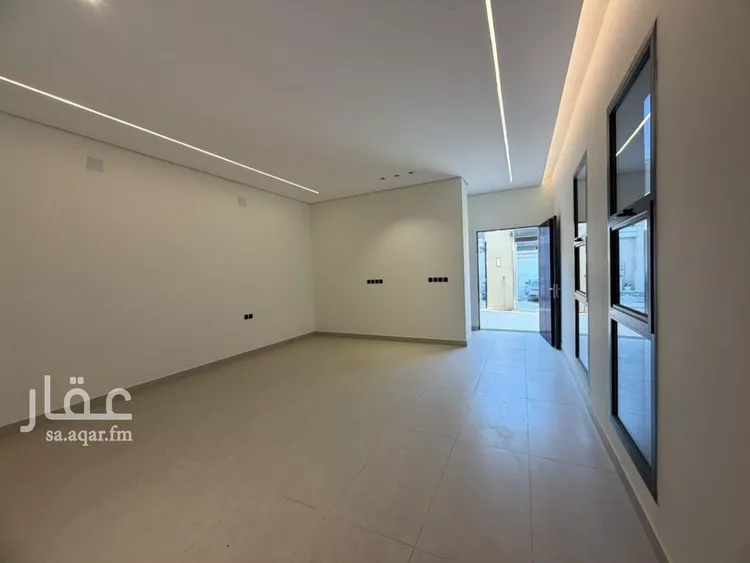 فيلا للبيع في شارع ياسين بسيوني, حي الرمال, مدينة الرياض, منطقة الرياض 11