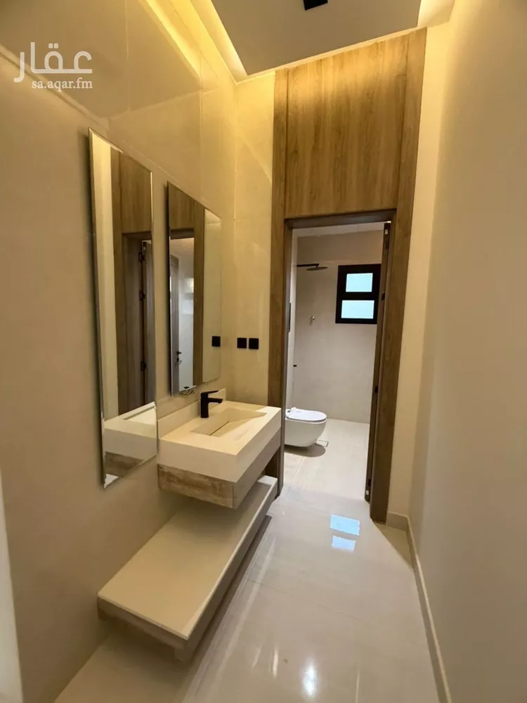 Floor for Sale in Riyadh Al Janadriyah صورة 4