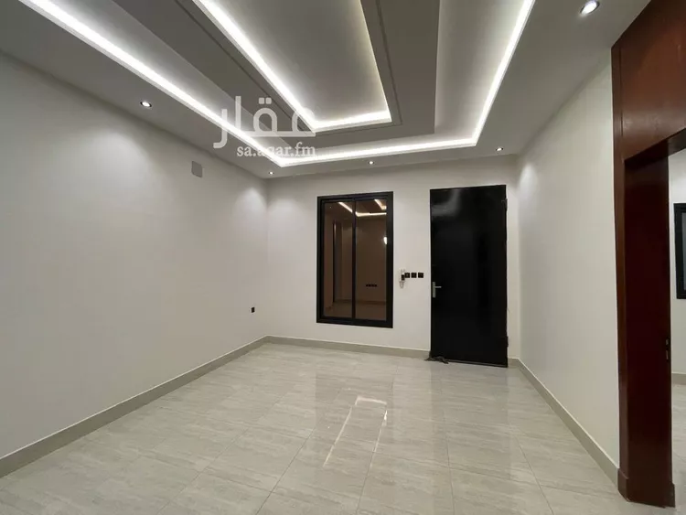 دور للبيع في شارع احمد بن سعادة, حي الرمال, مدينة الرياض, منطقة الرياض صورة 3