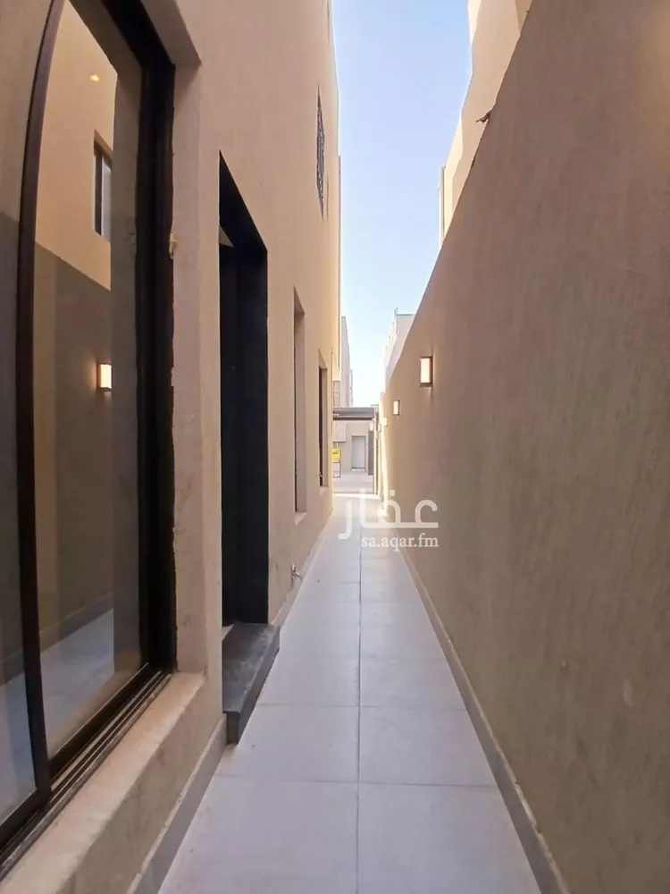 دور للبيع في شارع خارجة بن سعيد, حي الرمال, مدينة الرياض, منطقة الرياض صورة 2