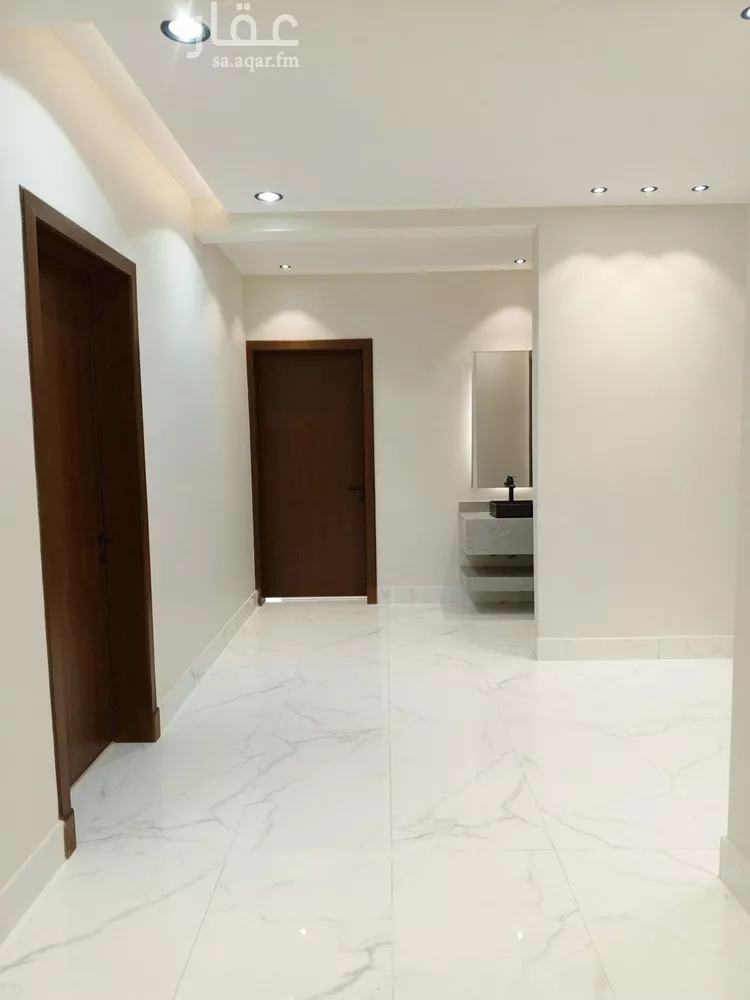 فيلا للبيع في شارع أبي الحسن التونسي, حي البيان, مدينة الرياض, منطقة الرياض صورة 2