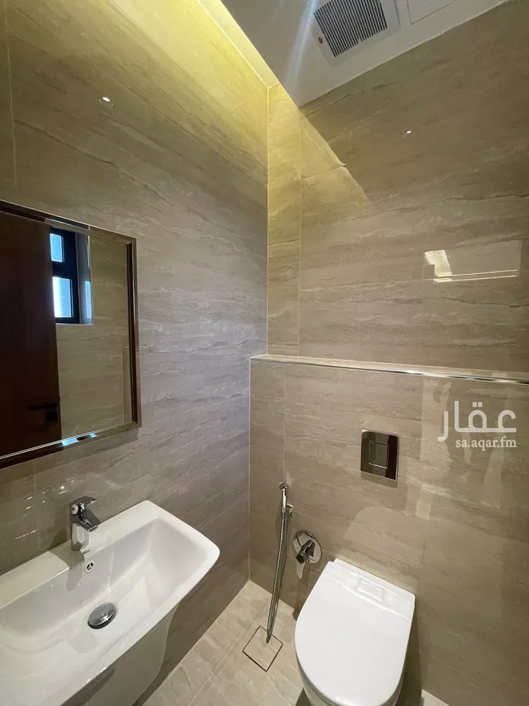 دور للبيع في شارع أحمد المستنير, حي النرجس, مدينة الرياض, منطقة الرياض صورة 5