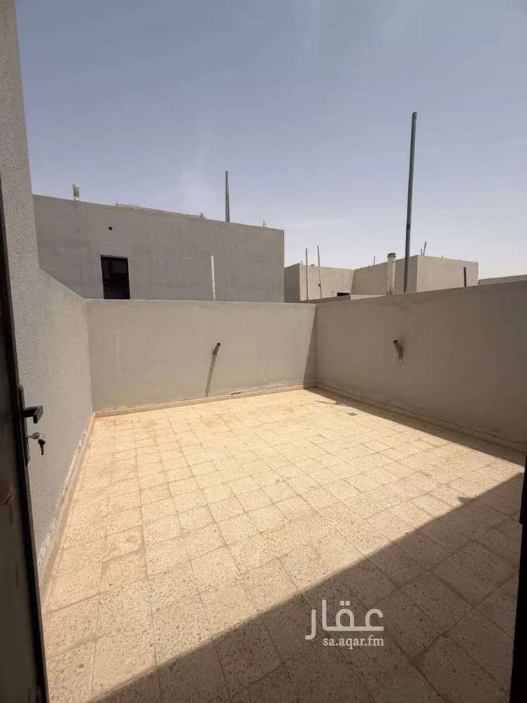 فيلا للبيع في شارع السلطان قابوس بن سعيد, حي المعيزيلة, مدينة الرياض, منطقة الرياض 7
