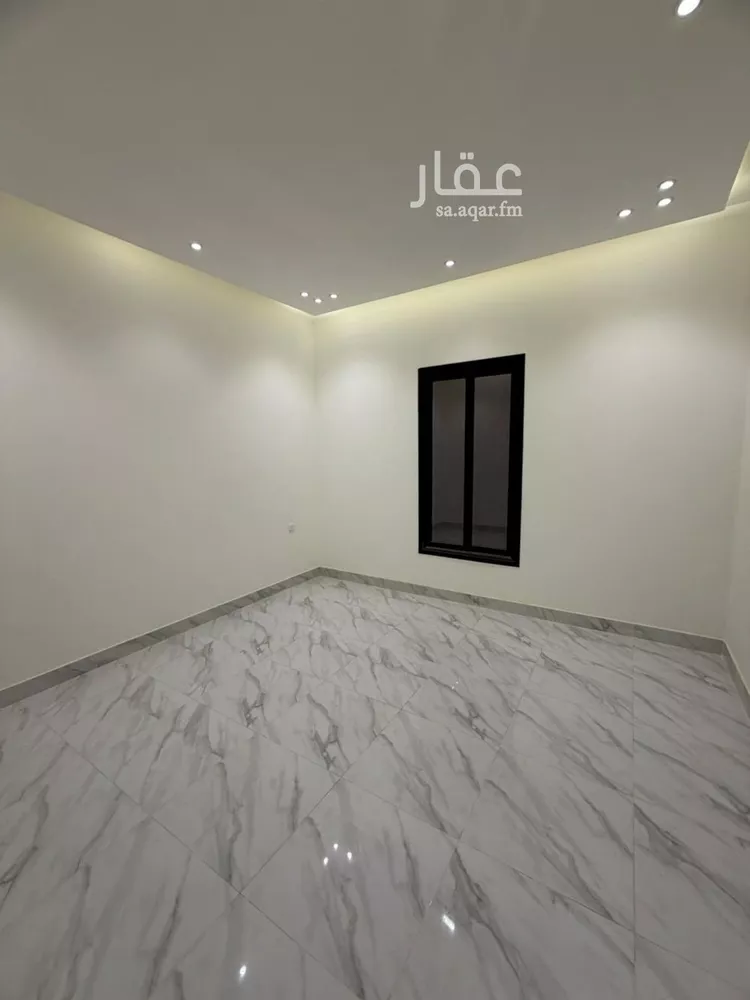 Floor for Sale in Riyadh Al Qadisiyah صورة 4