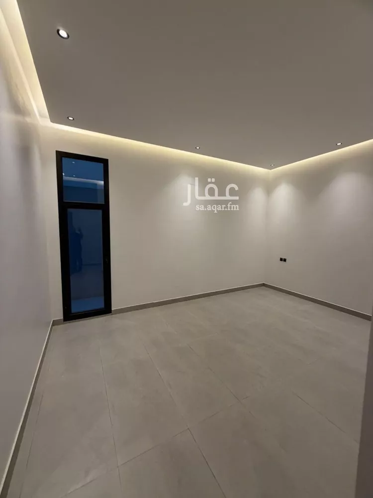 Floor for Sale in Riyadh Al Janadriyah صورة 3