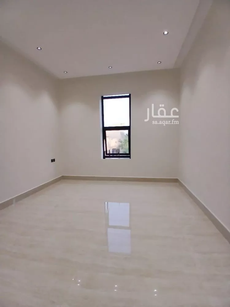 فيلا للبيع في شارع إبراهيم بن موسى الفيومي, حي الرمال, مدينة الرياض, منطقة الرياض صورة 3