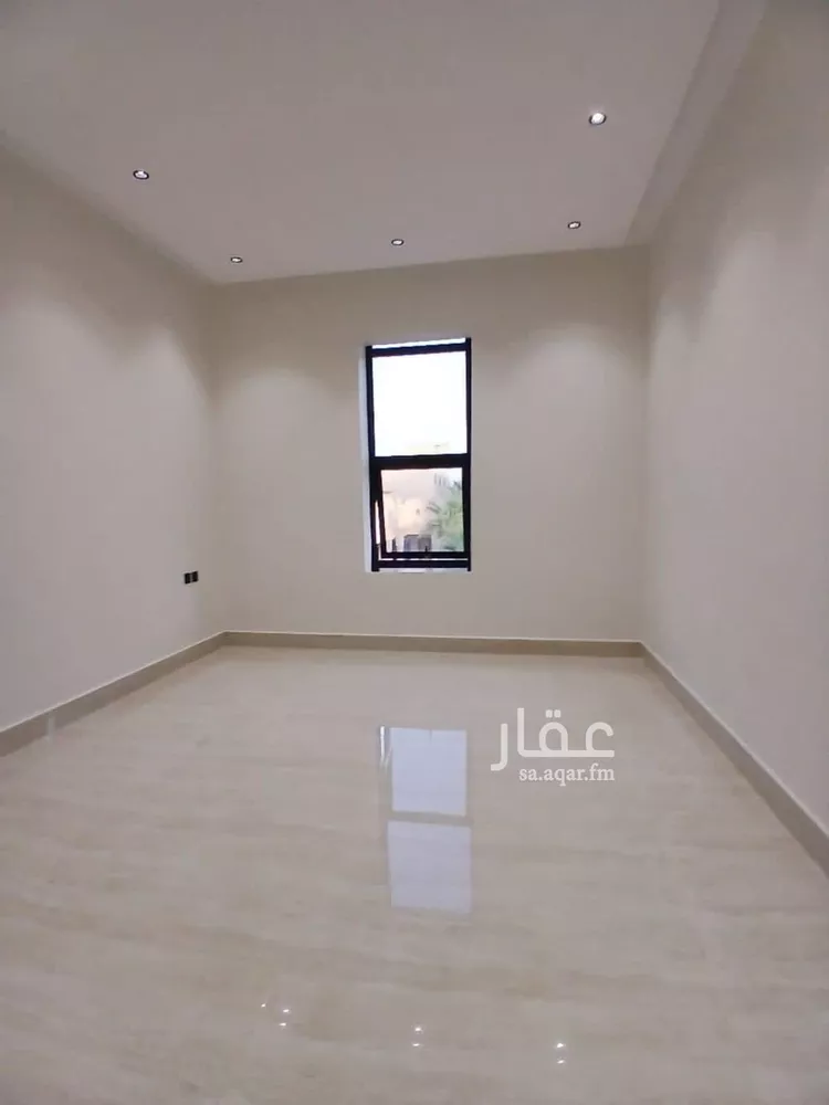 فيلا للبيع في شارع إبراهيم بن موسى الفيومي, حي الرمال, مدينة الرياض, منطقة الرياض صورة 4