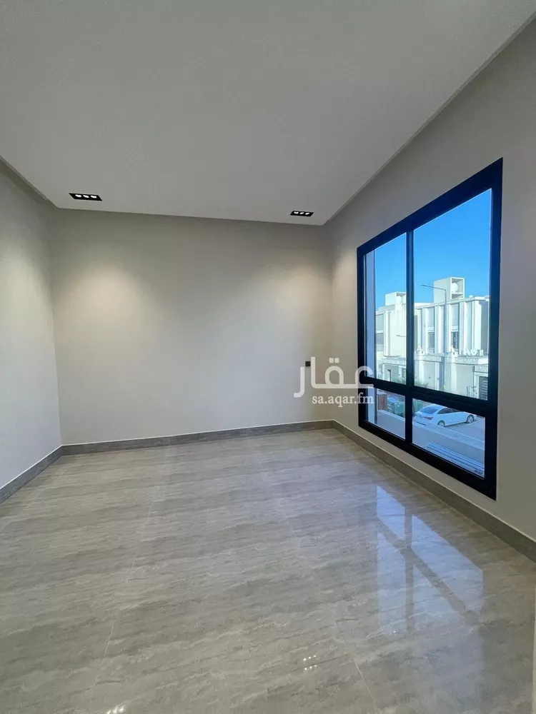 دور للبيع في شارع زينب بنت أبي سلمة, حي الرمال, مدينة الرياض, منطقة الرياض صورة 2