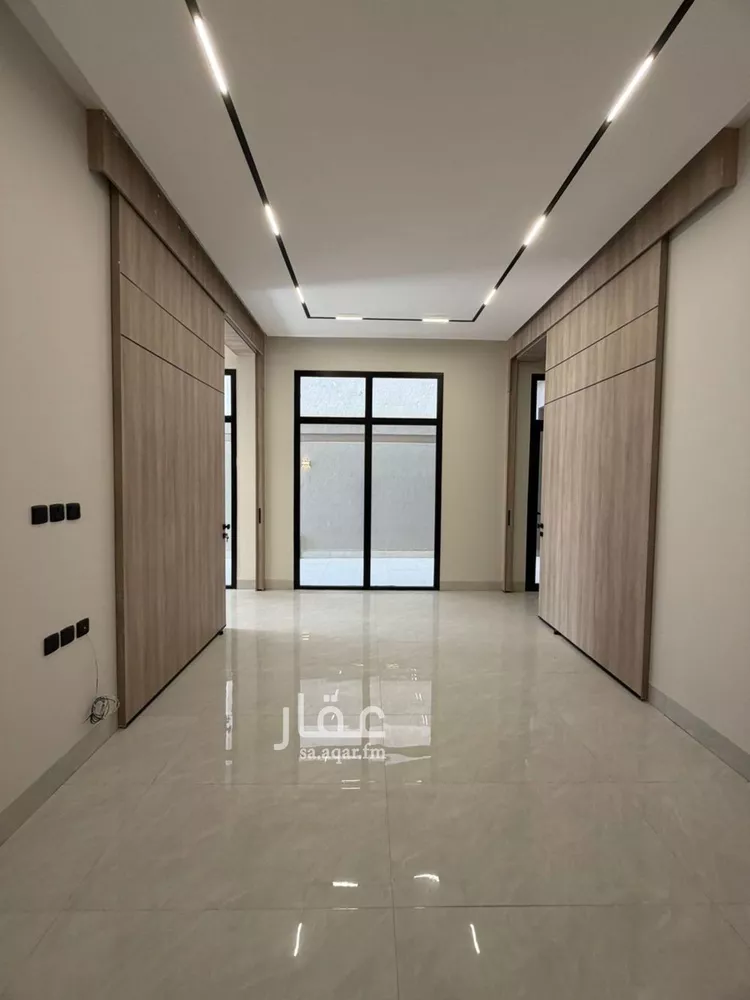 فيلا للبيع في شارع السلطان قابوس بن سعيد, حي المعيزيلة, مدينة الرياض, منطقة الرياض 8