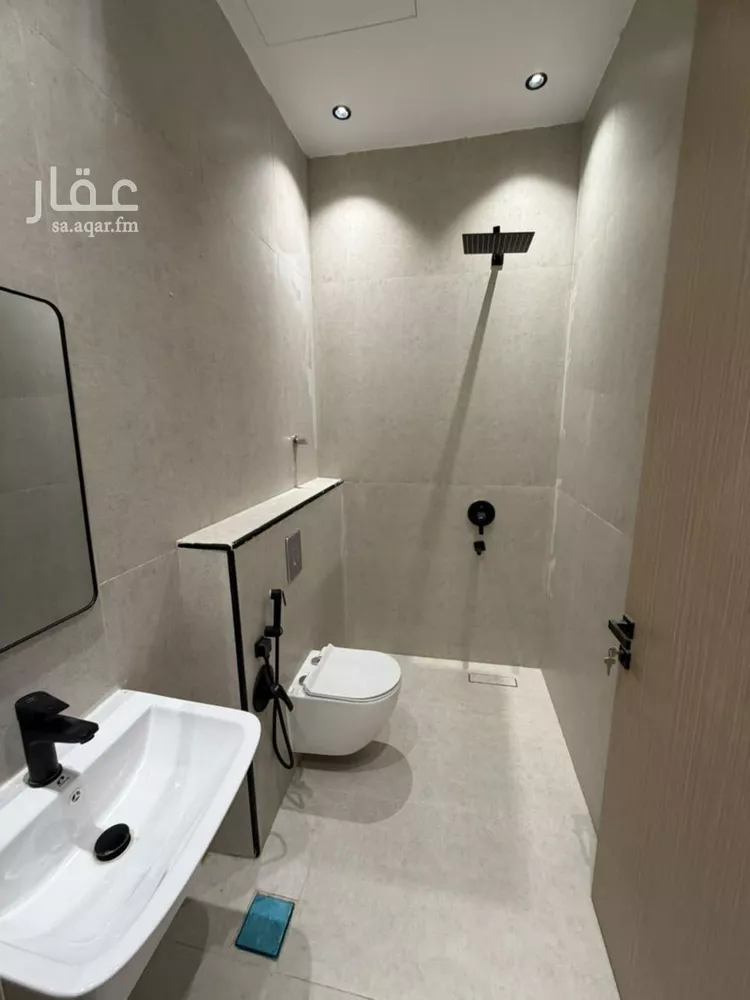 دور للبيع في شارع عبدالله بن أبي الهذيل, حي الرمال, مدينة الرياض, منطقة الرياض 14