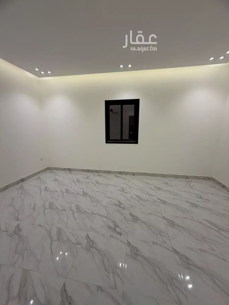 Floor for Sale in Riyadh Al Qadisiyah صورة 2