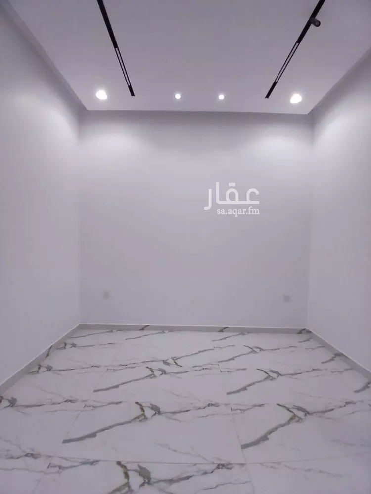 دور للبيع في شارع علي الهاشمي, حي الرمال, مدينة الرياض, منطقة الرياض صورة 5