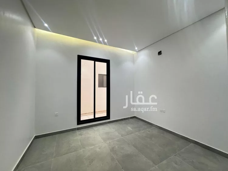 دور للبيع في شارع إبراهيم آل مبارك, حي الرمال, مدينة الرياض, منطقة الرياض صورة 2