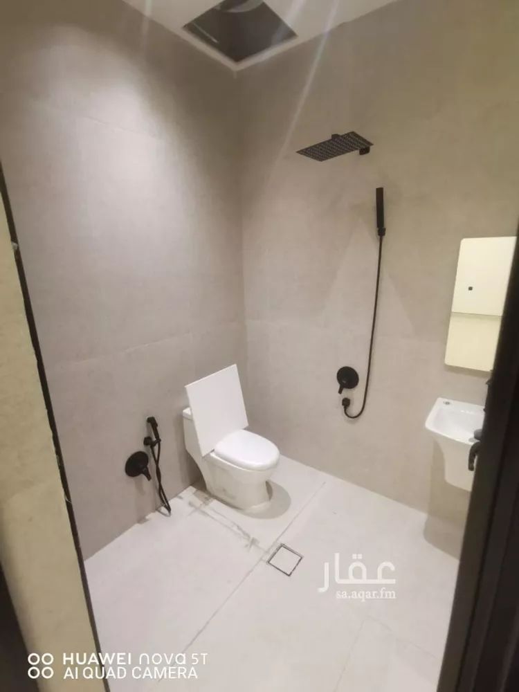 دور للبيع في شارع رقم 126, حي الجنادرية, مدينة الرياض, منطقة الرياض صورة 3