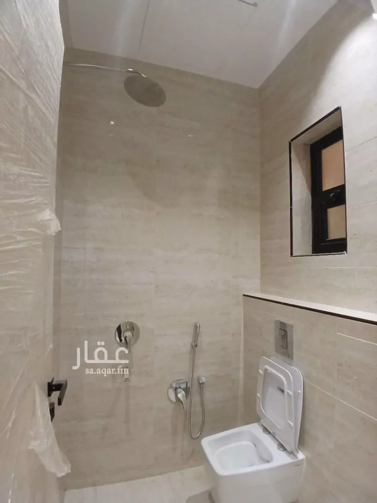 فيلا للبيع في شارع حجاج بن أرطأة, حي الرمال, مدينة الرياض, منطقة الرياض صورة 4